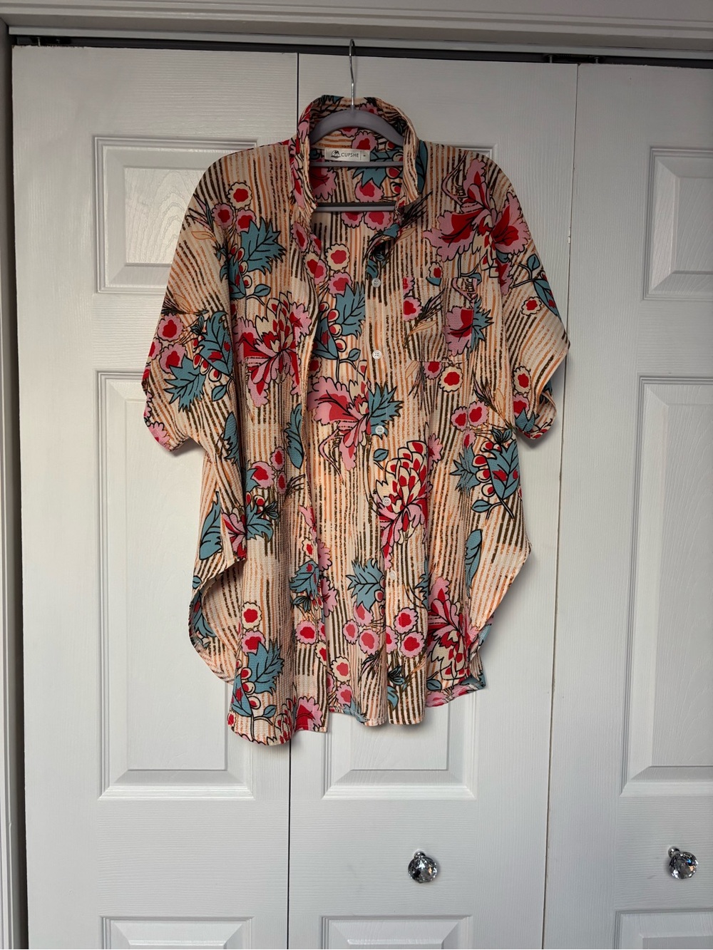 Cupshe Beige Button-Up Shirt with Pink & Teal Floral Print